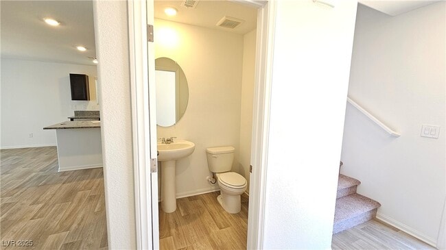 Building Photo - 6071 Swift Lariat St