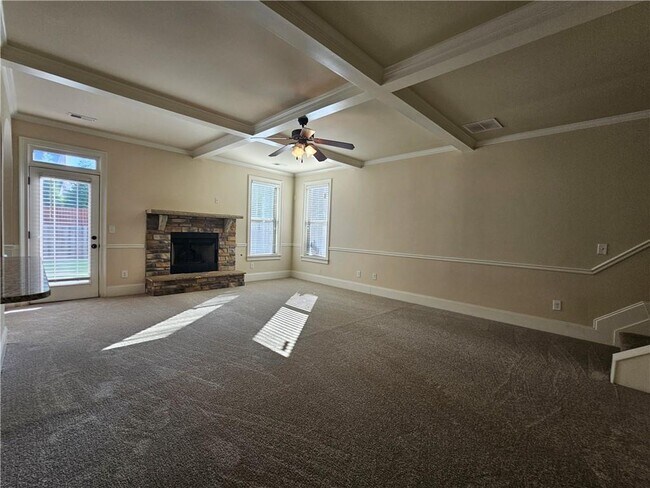 Building Photo - 1550 Horseshoe Creek Ln