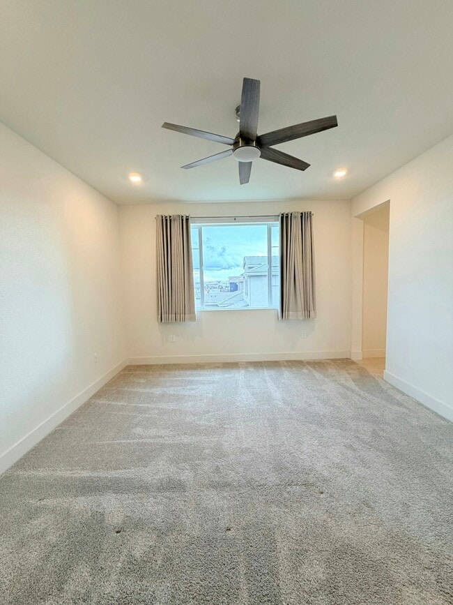 Building Photo - 5242 Upton Ave