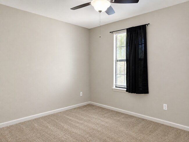 Building Photo - 8085 Talley Ann Dr