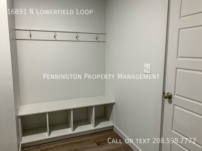 Building Photo - 16891 N Lowerfield Loop
