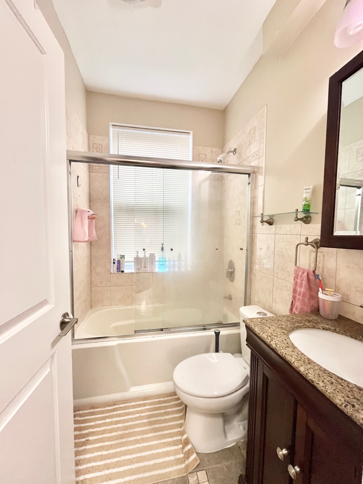 Building Photo - 61 Wait St