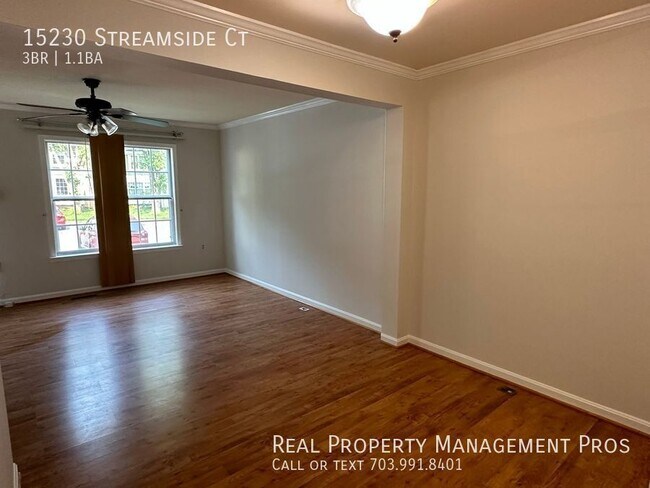 Building Photo - 15230 Streamside Ct