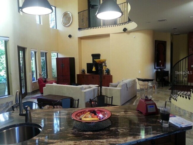 Building Photo - 1953 Freedom Dr