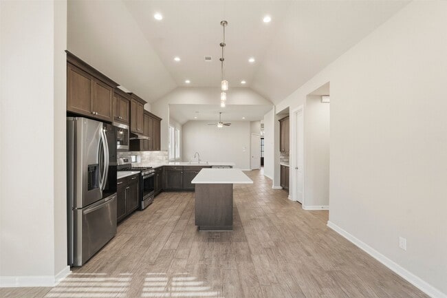 Building Photo - 1227 Carswell Grove Dr