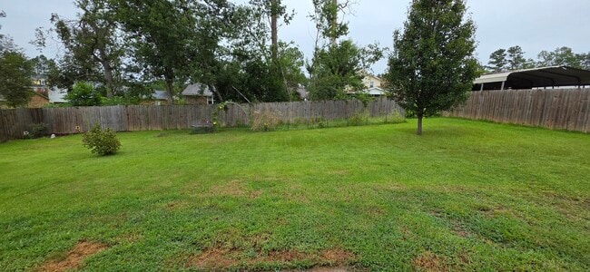 Building Photo - 4011 Pinnacle Way