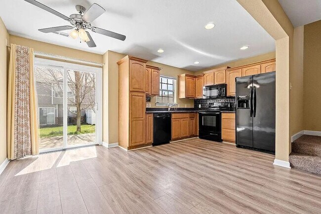 Building Photo - COMING SOON: Spacious 2-Bedroom Townhome w...