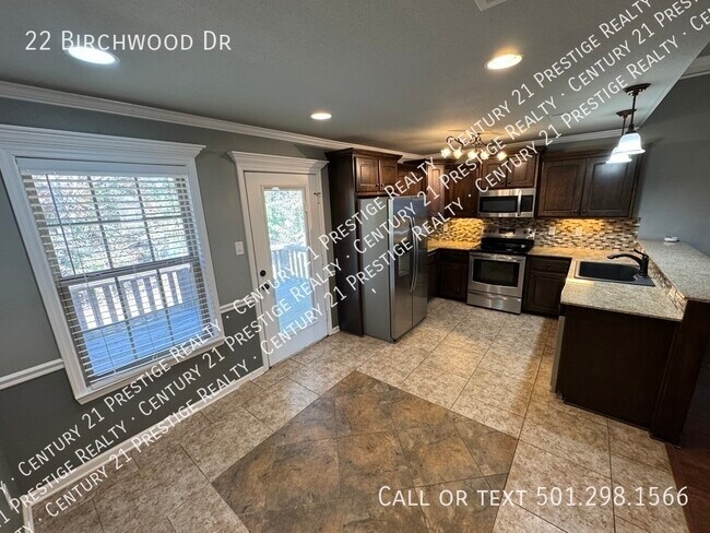 Building Photo - 22 Birchwood Dr