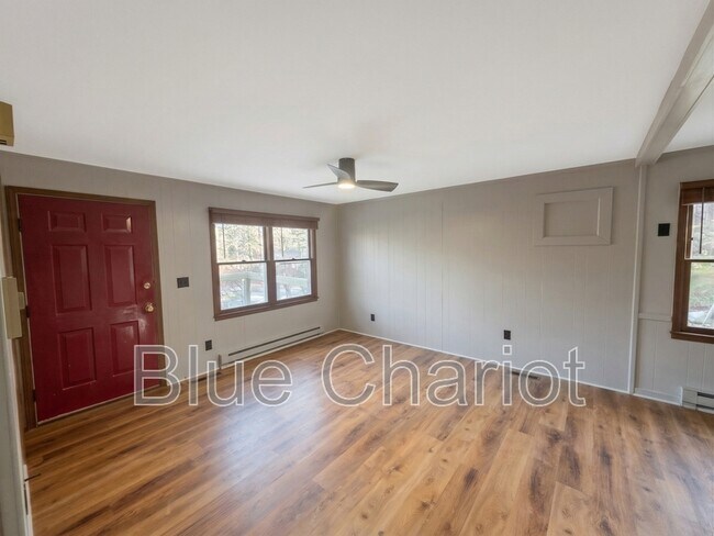 Building Photo - 1705 Smith Level Rd