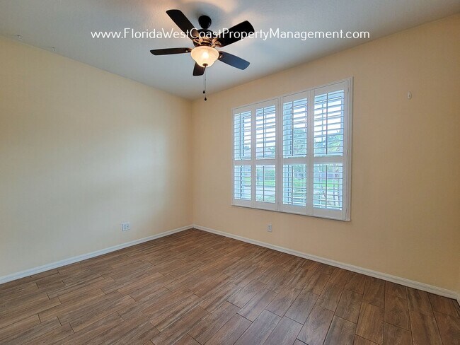 Building Photo - LARGE PARRISH POOL HOME! FENCED YARD! PET FRIENDLY! AVAILABLE FOR JUNE! LONG TERM LEASE!