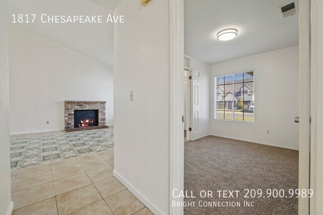 Building Photo - 1817 Chesapeake Ave