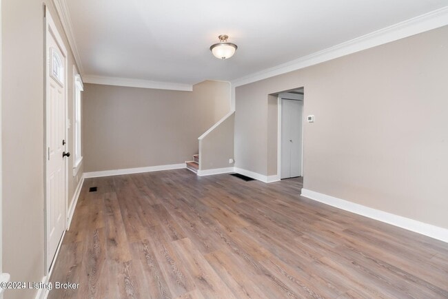 Building Photo - 248 Kennedy Ave