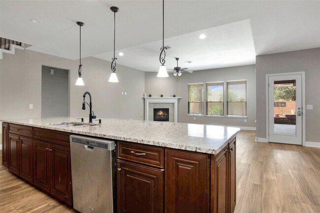 Building Photo - 5203 Kingship Ct