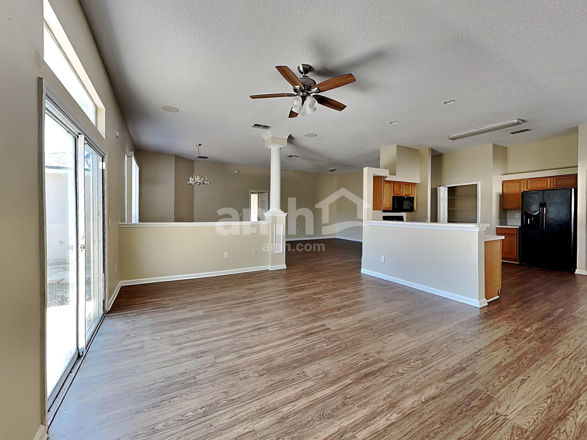 Building Photo - 2559 Coachman Lakes Dr