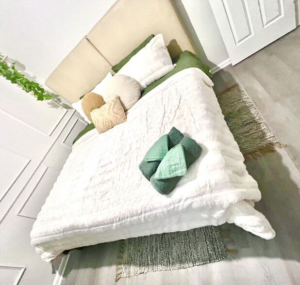 Building Photo - 1812 Kent St