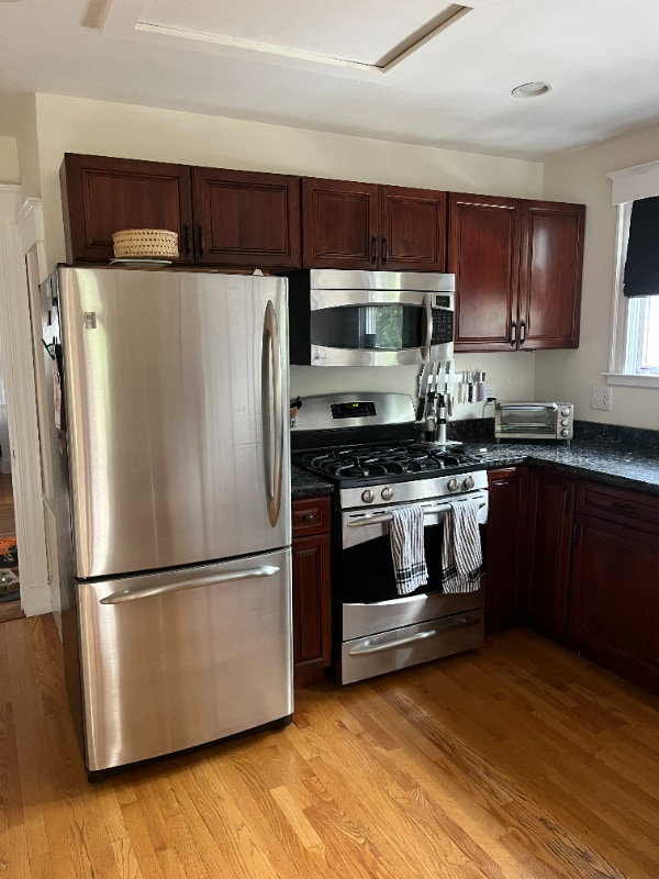 Building Photo - 120 Edwards St