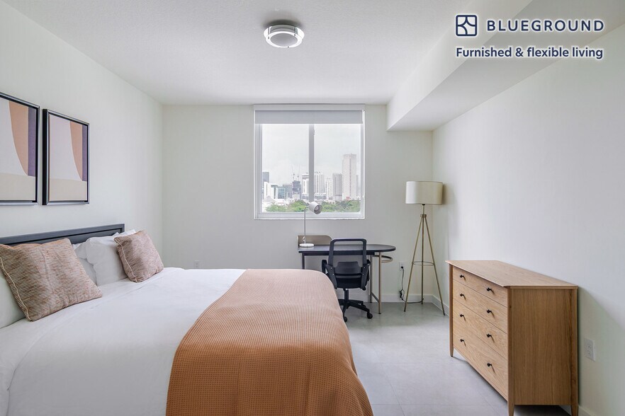 Building Photo - 729 NW 2nd St