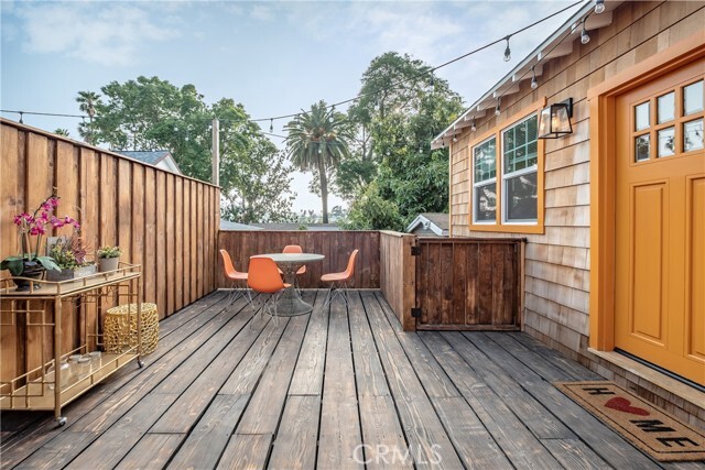 Building Photo - 4039 Clayton Ave W