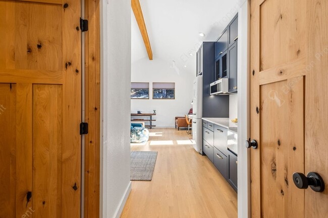 Building Photo - Unfurnished - 5BR - 3.5BA Forest Retreat in Northwest Bend