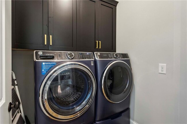 Building Photo - 2578 Middle Coray Cir