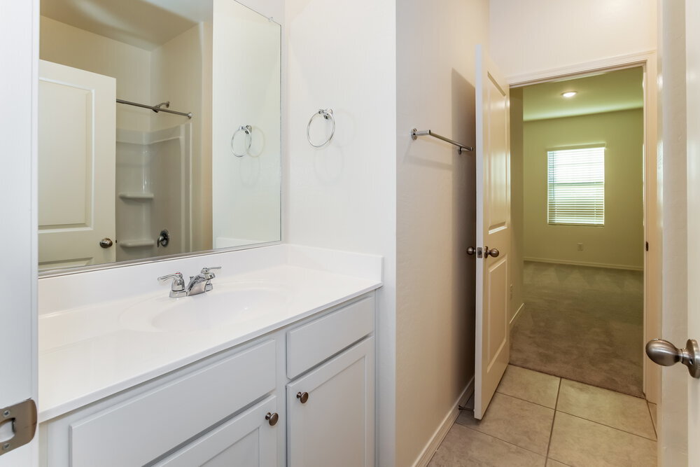 Building Photo - 3974 E Ter Ct