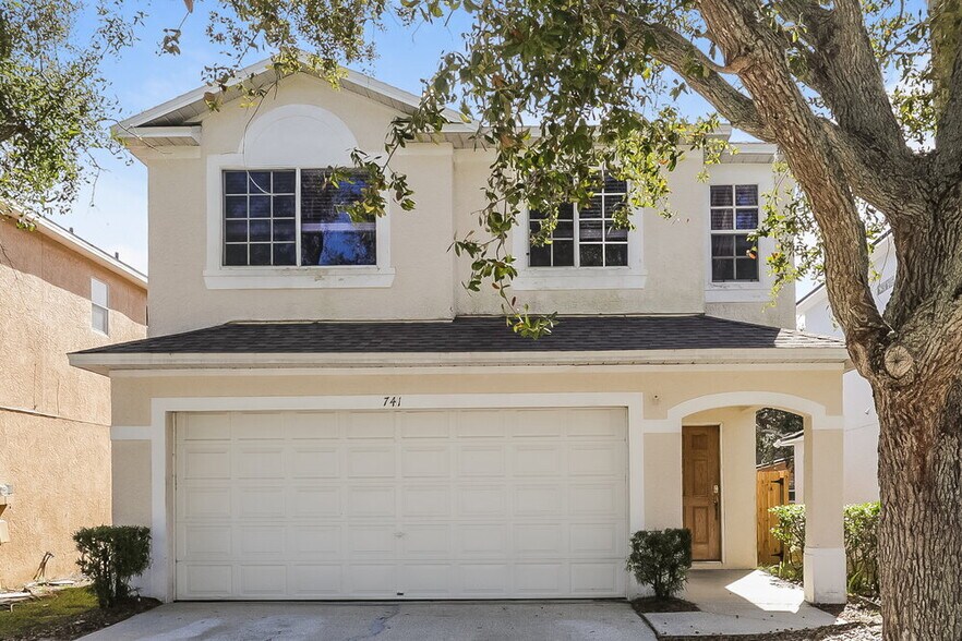 Primary Photo - 741 Burlwood St