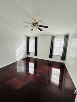 Building Photo - 4341 Idaho Ave