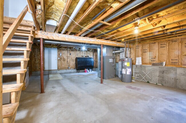 Building Photo - 12 Clancy Rd