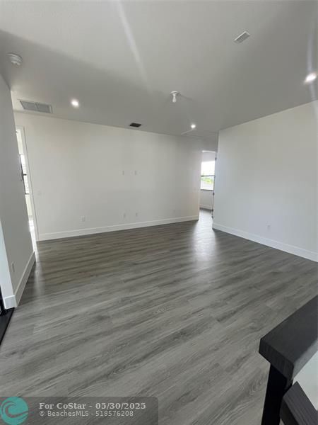 Building Photo - 12526 Solana Bay Cir