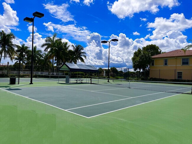 Building Photo - 2545 SW 83rd Terrace