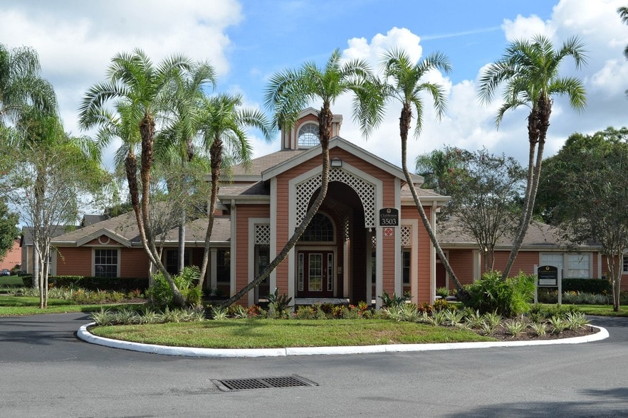 Primary Photo - ARIUM Kissimmee Lakes