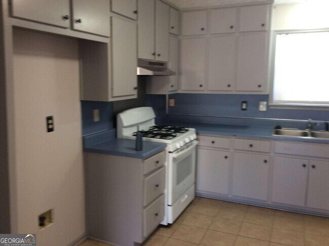 Building Photo - 2882 Silver Maple Ct