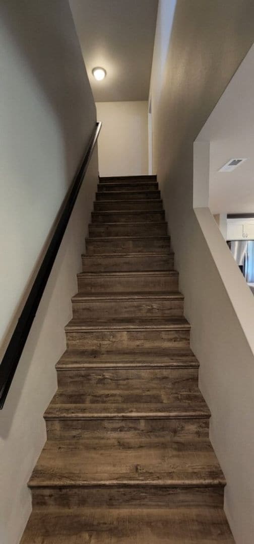 Building Photo - Modern Townhome in South Bismarck! Newly Available!