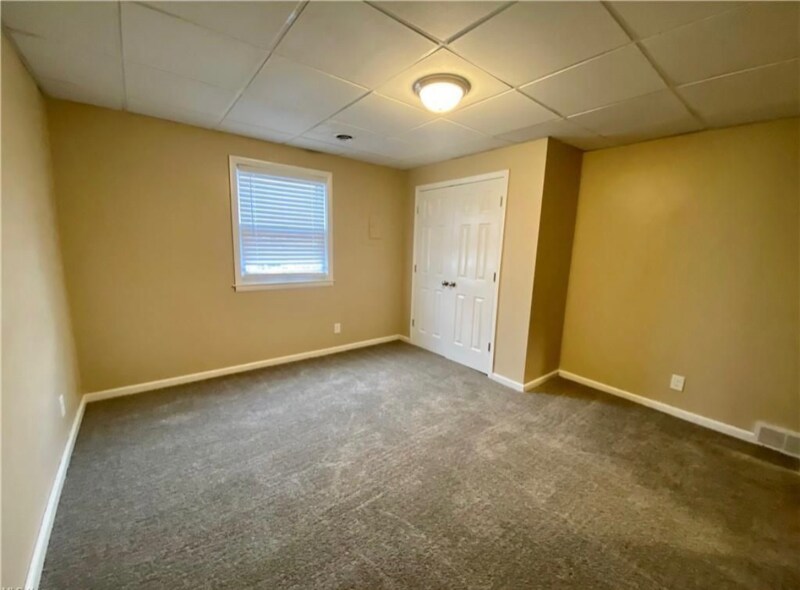 Building Photo - 217 N Huron St