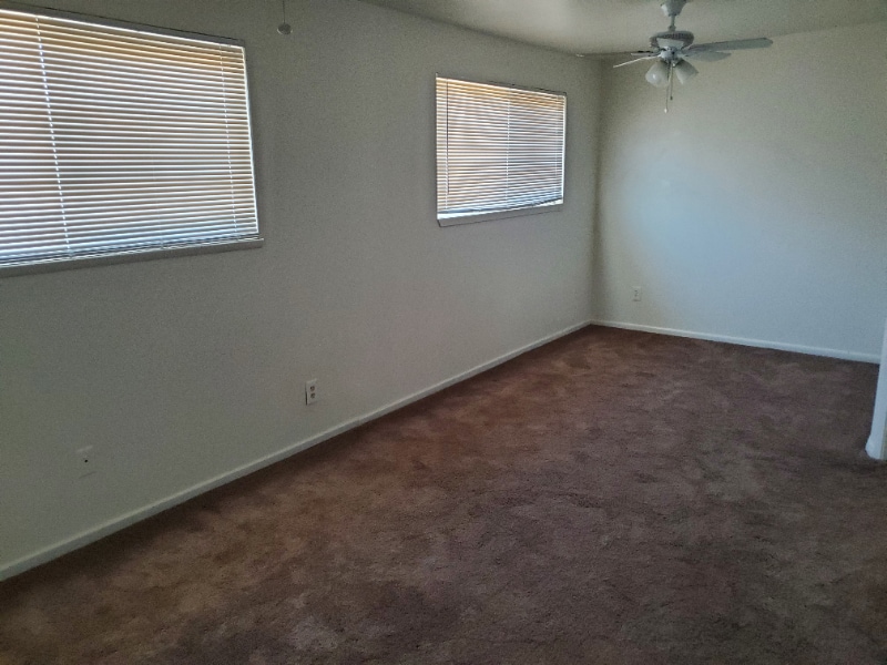 Building Photo - 1121 Mojave Dr