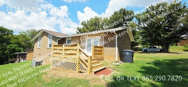 Building Photo - 1616 Hazen St