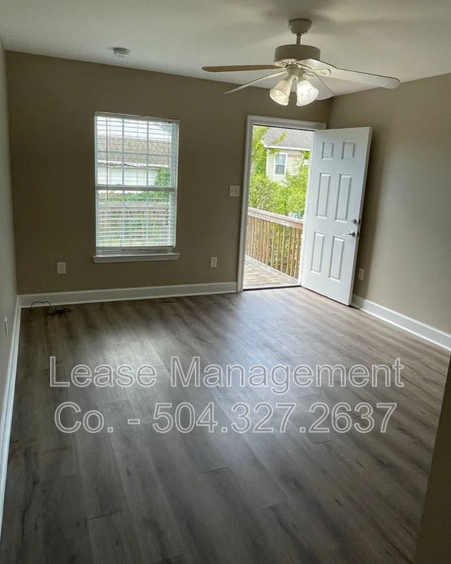 Building Photo - 4650 Laine Ave