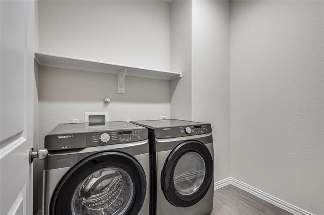 Building Photo - 705 Adelyn St