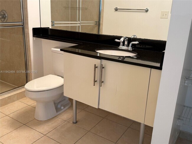 Building Photo - 31 SE 5th St