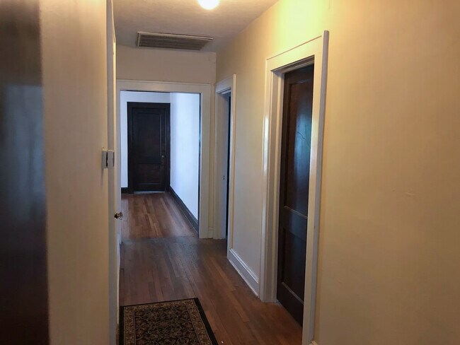 Building Photo - 5005 Grand Avenue