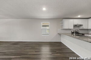 Building Photo - 5668 Jasmine Spur