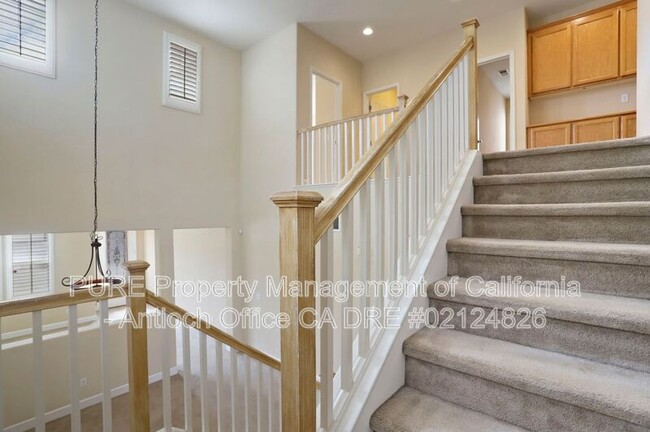 Building Photo - 4581 Bonraven Way