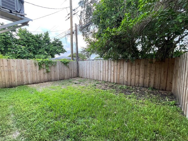 Building Photo - 1531 NW 55th Terrace