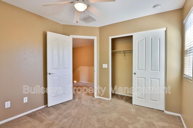 Building Photo - 2581 S Penrose Dr