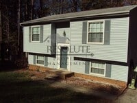 Building Photo - 2204 Brett Cir