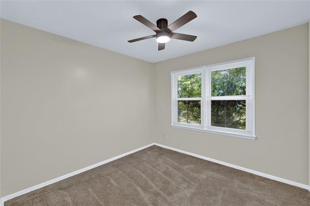 Building Photo - 4014 Sun Valley Dr