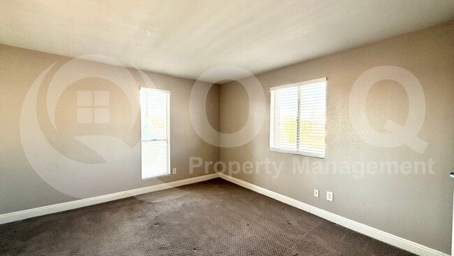 Building Photo - 4354 N 82nd St