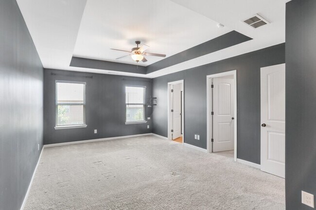 Building Photo - 7122 Chara Ln