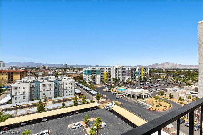 Building Photo - 3930 University Center Dr