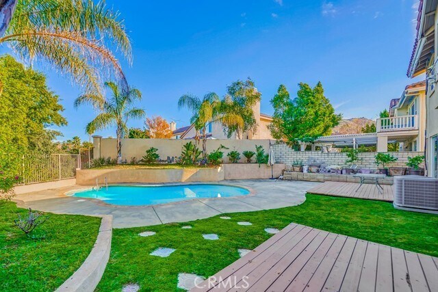 Building Photo - 15620 Turnberry St